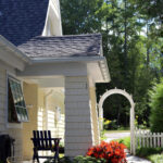 Lakeside Cottage Garden